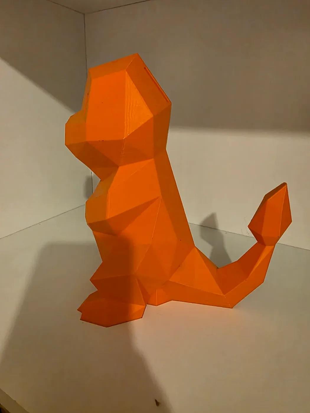 Alcancía pokemon Charmander low poly · vista 2 — Tridimensional Chile