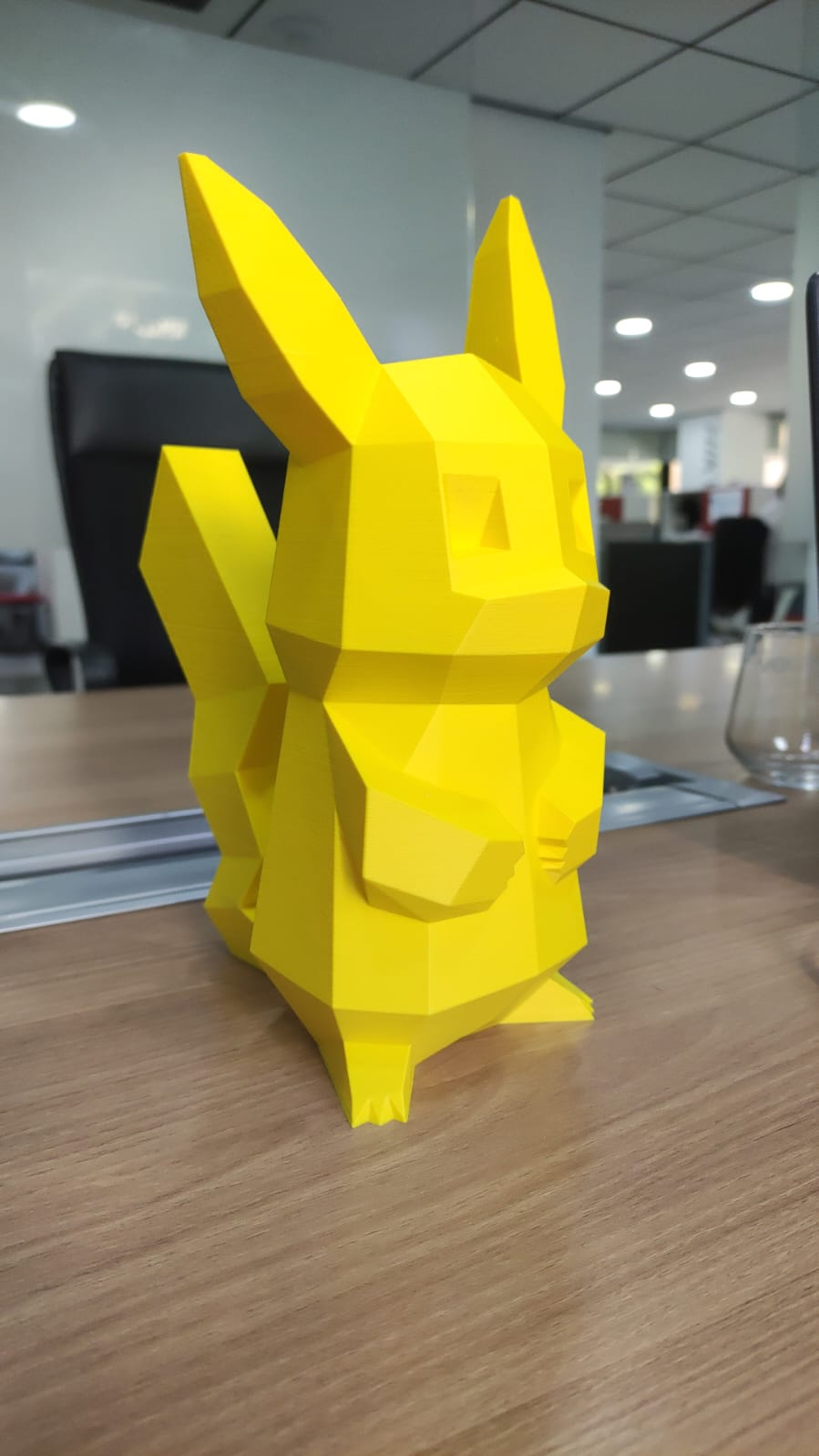 Alcancía pokemon Pikachu low poly — impresión 3D Tridimensional Chile