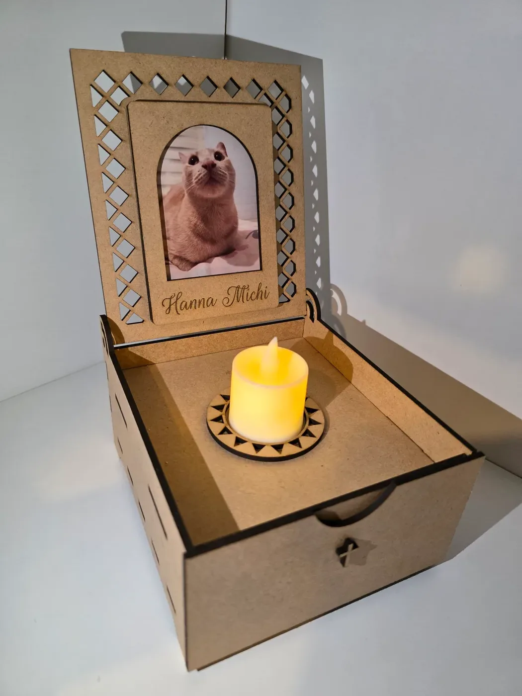 Altar mascota · vista 3 — Tridimensional Chile